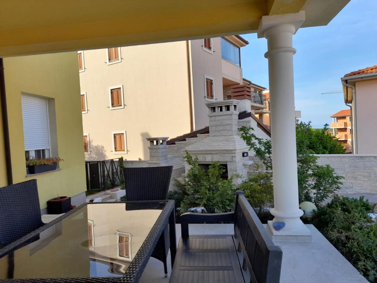 Villa Istriana ลิทซ์ยัน ภายนอก รูปภาพ