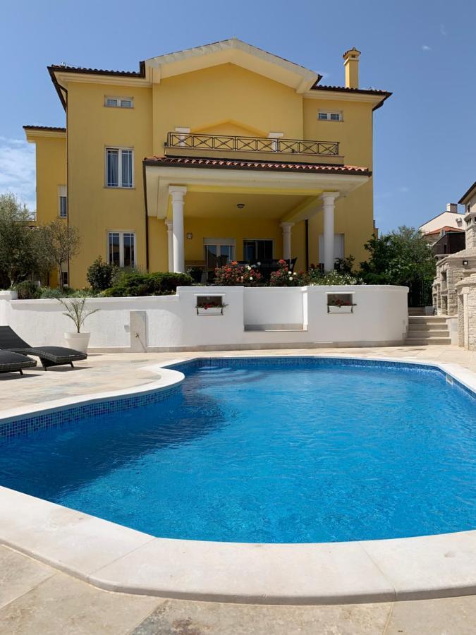 Villa Istriana ลิทซ์ยัน ภายนอก รูปภาพ